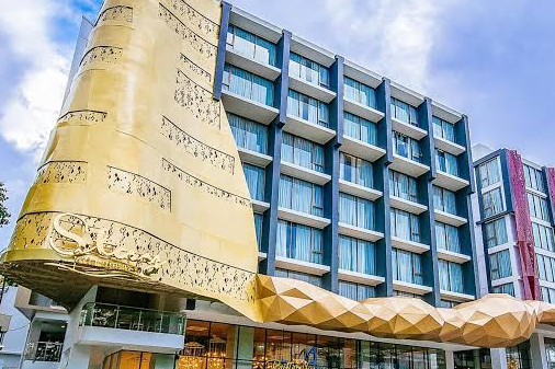 Stay with Nimman Chiang Mai 